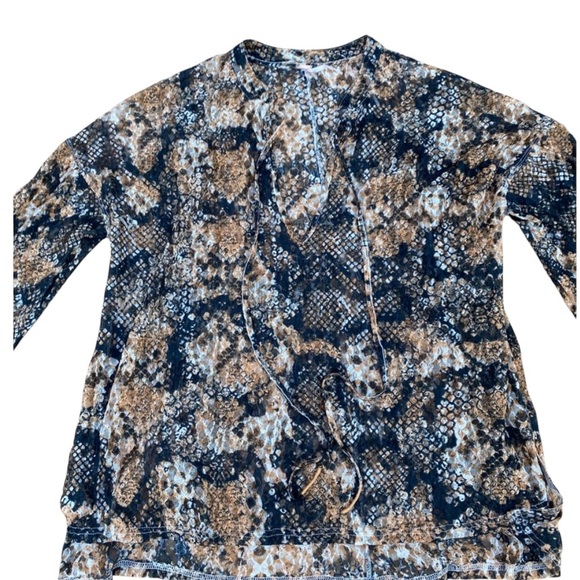 Free People Multicolor Snake Print Blouse lace - Picture 3 of 3